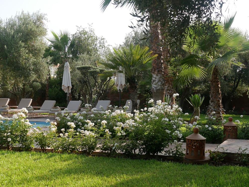 Dar Layyina Hotel Chwiter Exterior photo